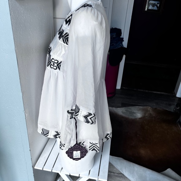 NEW WITH TAGS KNOX ROSE FLOWY SUMMER SHIRT - XS - Picture 10 of 13